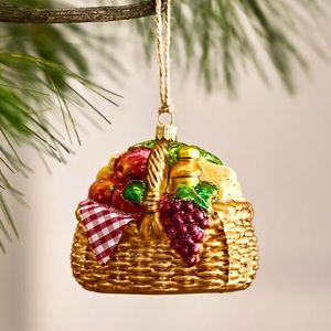 Picnic 🧺 Basket Ornament